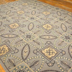 Contemporary Handwoven Wool Needlepoint Rug â€” Gray Ground, Geometric Pattern - detail view 2