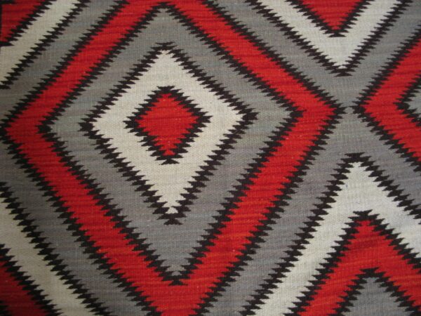 Contemporary navajo rug 5'×8' hand-woven wool, native american tradition - detail view 4