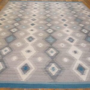 Contemporary Navajo Rug 9'×12' Hand-Woven Wool, Native American Tradition - detail view 2