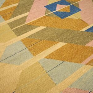 Contemporary Scandinavian Style Flat-Weave Rug â€” Beige Background, Medallion Pattern - detail view 7