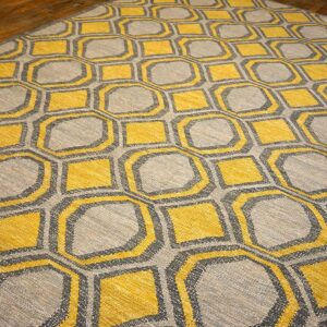 Contemporary Scandinavian Style Flat-Weave Rug â€” Gray & Yellow Allover Pattern - detail view 9