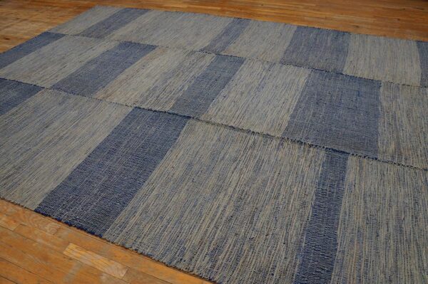Contemporary shaker-style carpet 9'ã—12' hand-woven wool - detail view 3