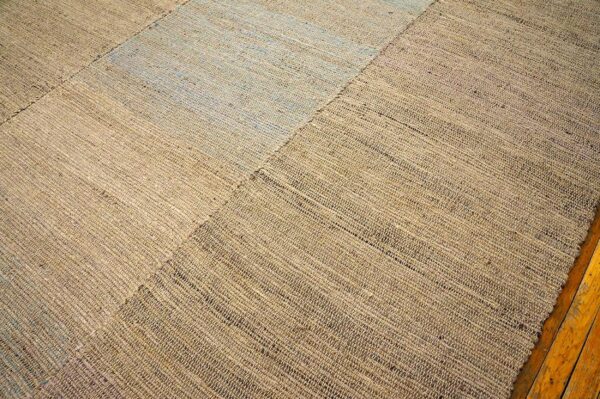 Contemporary shaker style flat-weave rug â€” gray square design - detail view 6
