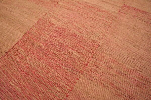Contemporary shaker style flat-weave rug 10'ã—14' â€” rose background - detail view 2