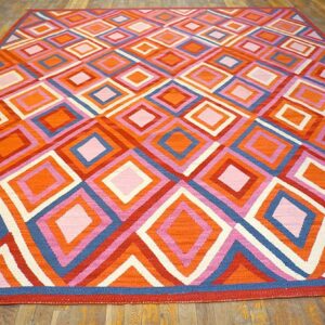 Contemporary Southwestern Style Carpet 9'×12' Hand-Woven Wool - detail view 1