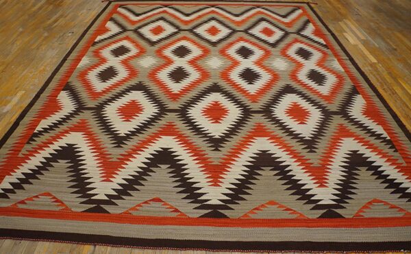 Contemporary southwestern style rug 9'ã—12' hand-woven wool - detail view 1