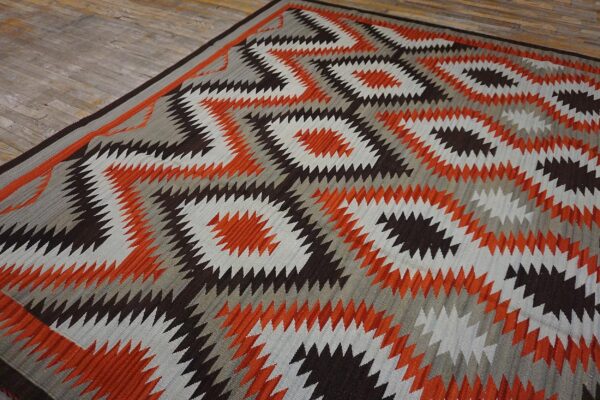 Contemporary southwestern style rug 9'ã—12' hand-woven wool - detail view 4