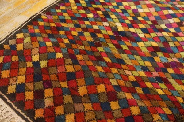 Early 20th century jerusalem carpet 4'11"×7' hand-knotted wool - detail view 2