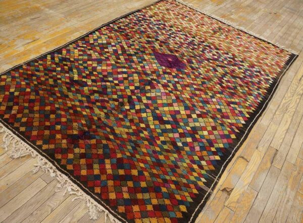 Early 20th century jerusalem carpet 4'11"×7' hand-knotted wool - detail view 3