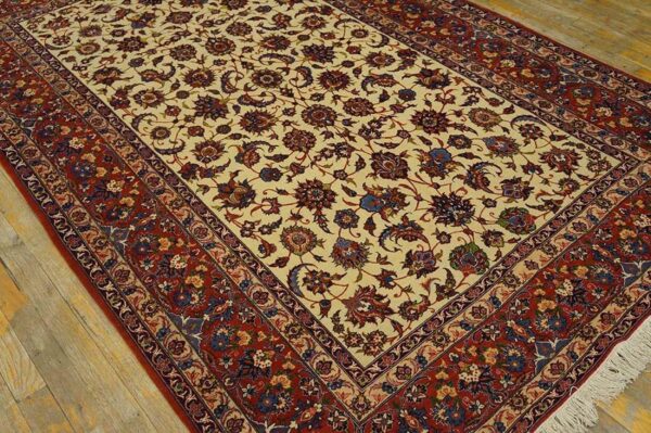 Mid 20th century persian isfahan carpet 5'1"×7'11" beige field, red rust border, circa 1950 - detail view 6