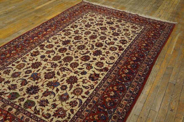 Mid 20th century persian isfahan carpet 5'1"×7'11" beige field, red rust border, circa 1950 - detail view 7