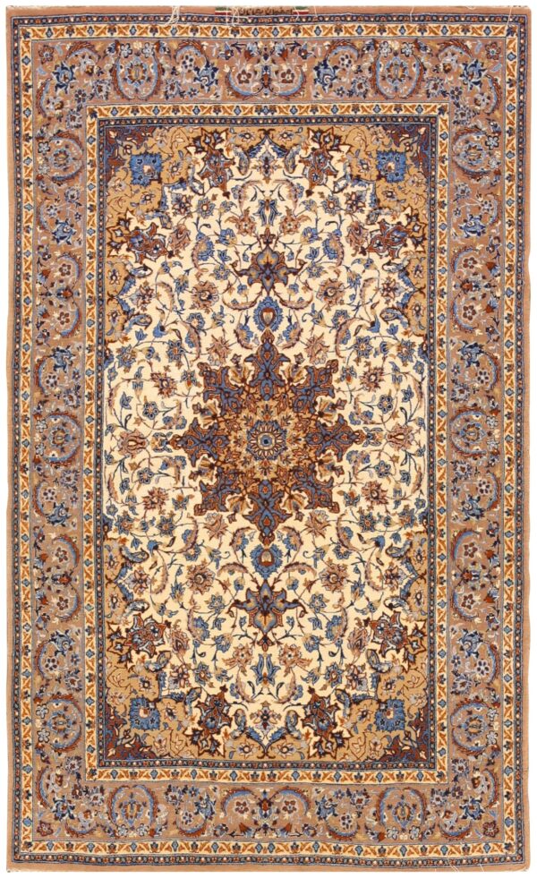 Mid 20th century persian isfahan carpet 5'1"ã—8' hand-knotted, central persia