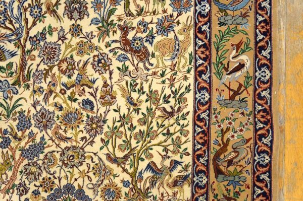 Mid 20th century persian isfahan carpet 3'7"ã—5'5" hand-knotted, central persia - detail view 3