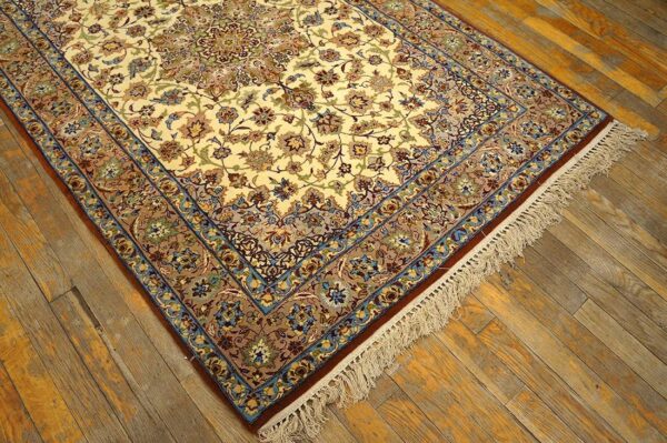 Mid-20th century persian isfahan carpet 3'8"×5'5" ivory & buff, wool & silk highlights, circa 1940 - detail view 2