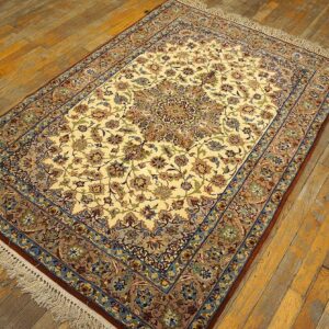 Mid-20th Century Persian Isfahan Carpet 3'8"×5'5" Ivory & Buff, Wool & Silk Highlights, Circa 1940 - detail view 3