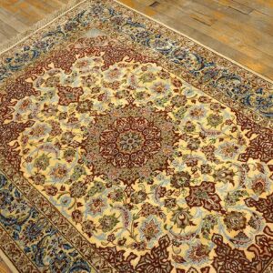 Mid 20th Century Persian Isfahan Carpet 3'9"Ã—5'4" Soft Yellow & Ivory, Hand-Knotted Wool, Circa 1940 - detail view 3