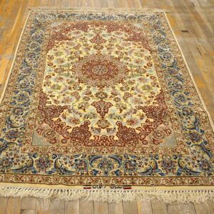 Mid 20th Century Persian Isfahan Carpet 3'9"Ã—5'4" Soft Yellow & Ivory, Hand-Knotted Wool, Circa 1940 - detail view 5