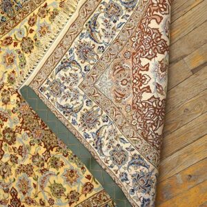 Mid 20th Century Persian Isfahan Carpet 3'9"Ã—5'4" Soft Yellow & Ivory, Hand-Knotted Wool, Circa 1940 - detail view 6