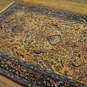 Mid 20th Century Persian Isfahan Carpet 4'7"Ã—7'1" Yellow & Dark Blue, Wool & Silk, Circa 1940 - detail view 4