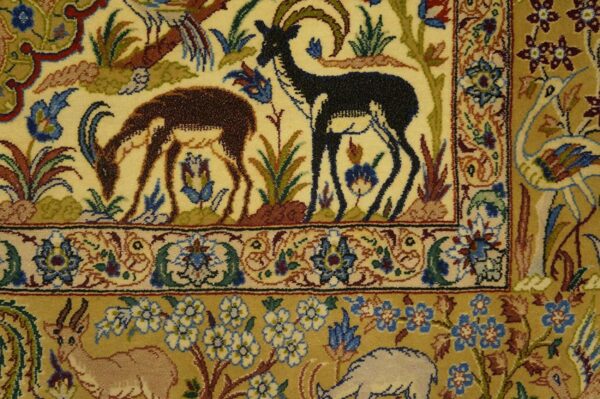 Mid 20th century persian isfahan rug 3'7"ã—5'8" hand-knotted, central persia - detail view 3