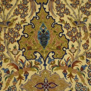 Mid 20th Century Persian Isfahan Rug 3'7"Ã—5'8" Hand-Knotted, Central Persia - detail view 4