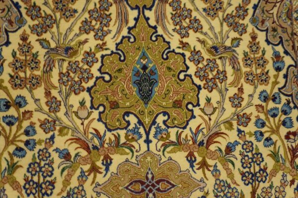 Mid 20th century persian isfahan rug 3'7"ã—5'8" hand-knotted, central persia - detail view 4