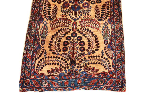 Mid 20th century persian sarouk carpet, hand-knotted wool - detail view 9