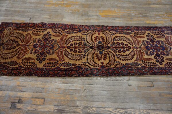 Mid 20th century persian sarouk carpet, hand-knotted wool - detail view 1