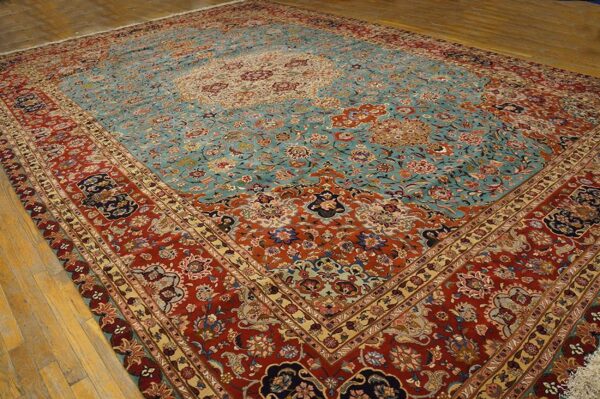Mid 20th century persian tabriz carpet 12'ã—18'2" hand-knotted wool - detail view 3