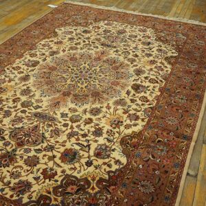 Mid 20th Century Persian Tabriz Carpet 5'10"Ã—9' Hand-Knotted Wool - detail view 2