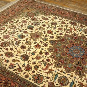 Mid 20th Century Persian Tabriz Carpet 5'11"Ã—9'6" Hand-Knotted Wool with Silk Highlights - detail view 4