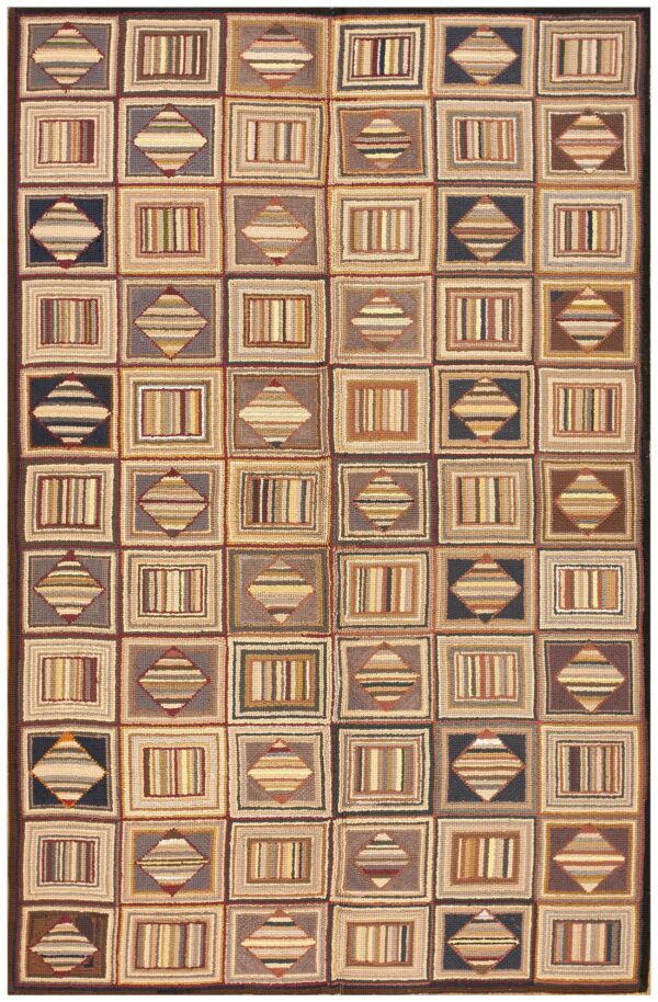 Vintage american hooked rug 6'×8'7" grey field, black border, mid 20th century