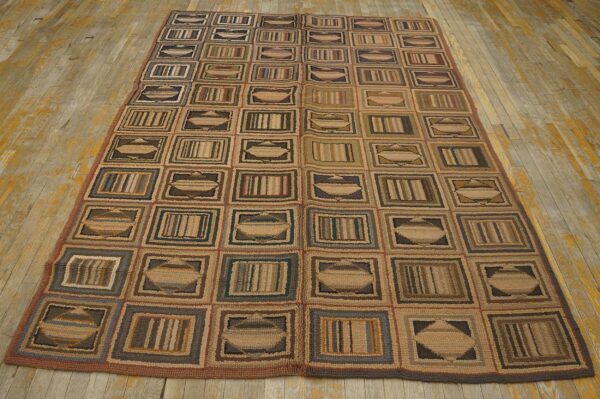 Vintage american hooked rug 6'×8'9" mid 20th century, hand-hooked wool 2 Vintage american hooked rug 6'×8'9" mid 20th century, hand-hooked wool - detail view 1