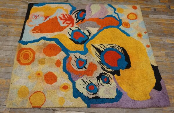 Vintage american hooked rug 4'ã—4'7" multi abstract art modern pattern, 1970s - detail view 1