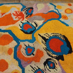Vintage American Hooked Rug 4'Ã—4'7" Multi Abstract Art Modern Pattern, 1970s - detail view 3