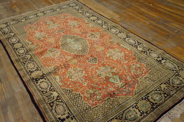 Vintage persian qum silk rug, beige field with medallion design, small format - detail view 1
