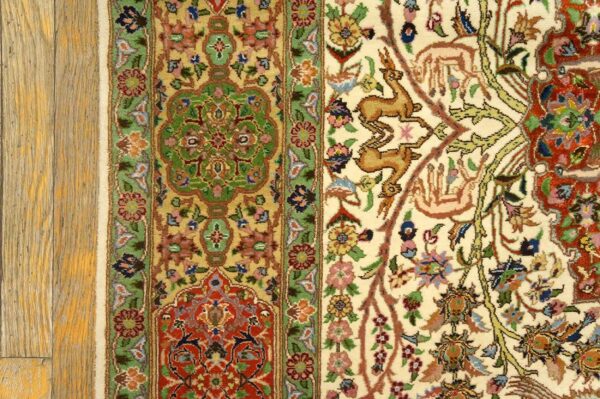 Vintage persian tabriz rug, ivory field with medallion, silk-highlighted detail 3 Vintage persian tabriz rug, ivory field with medallion, silk-highlighted detail - detail view 2