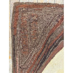 1880s Traditional Beige Antique Roses Folk Art American Hooked Knotted Wool Rug - detail view 5