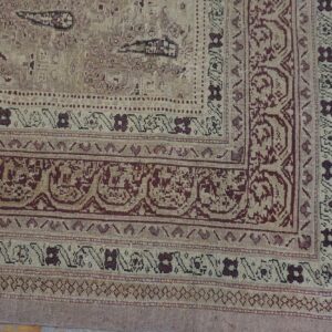 1900s Beige Paisley Floral Room Size Antique Knotted Wool Indian Agra Carpet Rug - detail view 3