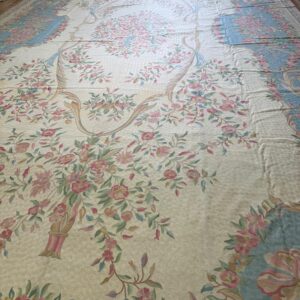 1920s Antique Ivory Floral Medallion India Agra Textile Chain Stitch Gallery Rug - detail view 7