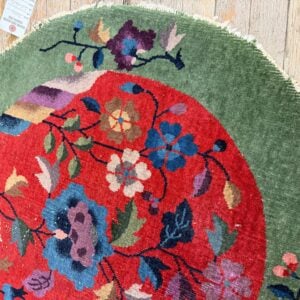 1920s Antique Red Floral Green Border Chinese Knotted Art Deco Wool Round Rug - detail view 7