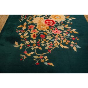 1920s Green Floral Medallion Haute Modern Knotted Antique Chinese Art Deco Rug - detail view 1