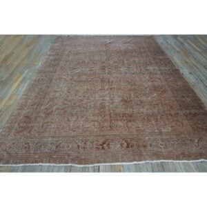 1930s Pink Rose Field Traditional Geometric Antique Knotted Wool Mahal Rug - detail view 1
