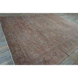 1930s Pink Rose Field Traditional Geometric Antique Knotted Wool Mahal Rug - detail view 5
