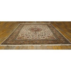 1940s Antique Ivory Field Shah Abbas Traditional Floral Tabriz Knotted Wool Rug - detail view 1
