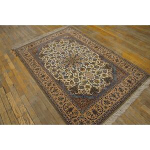 1940s Small Ivory Islimi Medallion Antique Isfahan Silk Handknotted Wool Rug - detail view 2