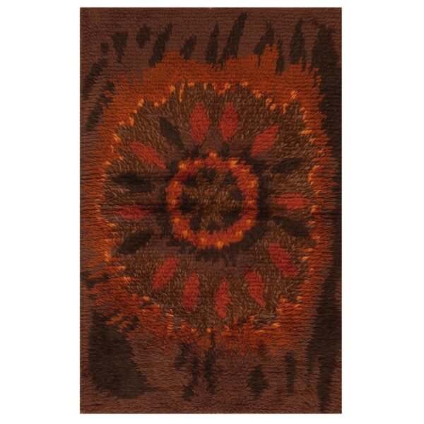 1950s brown mid-century scandinavian modernist diamond swedish wool carpet rug 2 1950s brown mid-century scandinavian modernist diamond swedish wool carpet rug - detail view 1