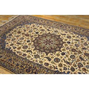 1950s Fine Traditional Beige Field Floral Vintage Isfahan Wool Silk Carpet Rug - detail view 6