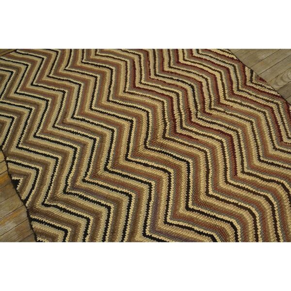 1960s multicolor chevron folk art vintage knotted wool american hooked rug - detail view 5
