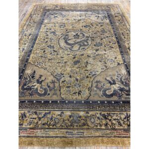 1980s Beige Traditional Vintage Medallion Dragon Chinese Knotted Silk Carpet Rug - detail view 4